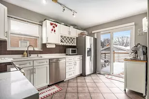 1673 Spruce Ave, Des Plaines, IL 60018 - Photo 7