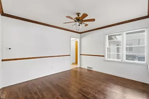 311 Grove St, Crystal Lake, IL 60014 - Photo 5