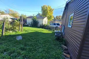 149 Austin Ave, Carpentersville, IL 60110 - Photo 13