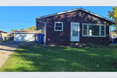 149 Austin Avenue, Carpentersville, IL 60110 - Photo 1