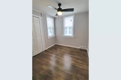 918 N Ash Street, Waukegan, IL 60085 - Photo 9