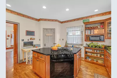 313 N Raynor Avenue, Joliet, IL 60435 - Photo 9