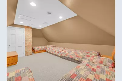 313 N Raynor Avenue, Joliet, IL 60435 - Photo 19