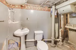 9027 S Drexel Ave, Chicago, IL 60619 - Photo 27