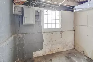 9027 S Drexel Ave, Chicago, IL 60619 - Photo 29