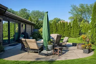 917 Tamer Ln, Glenview, IL 60025 - Photo 39