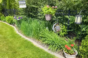 917 Tamer Ln, Glenview, IL 60025 - Photo 33