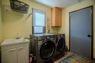 917 Tamer Ln, Glenview, IL 60025 - Photo 15