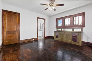 518 South St, Elgin, IL 60123 - Photo 9