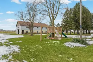 1471 E 100N Rd, Rankin, IL 60960 - Photo 33