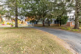 3535 Latham St, Rockford, IL 61103 - Photo 1