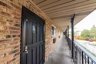 9450 Washington Rd, Niles, IL 60714 - Photo 15