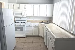 474 163rd Pl, Calumet City, IL 60409 - Photo 9