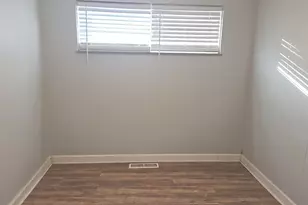 474 163rd Pl, Calumet City, IL 60409 - Photo 15