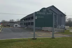 325 Clark St, Utica, IL 61373 - Photo 1