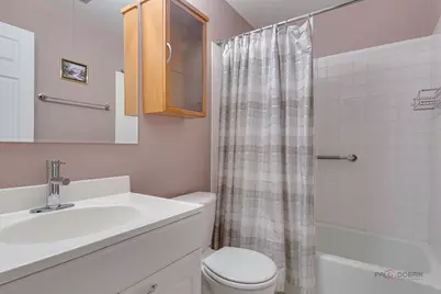 7 Oak Creek Drive #3703, Buffalo Grove, IL 60089 - Photo 5