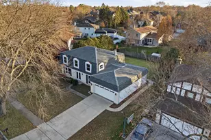 503 Roosevelt Dr, Libertyville, IL 60048 - Photo 29