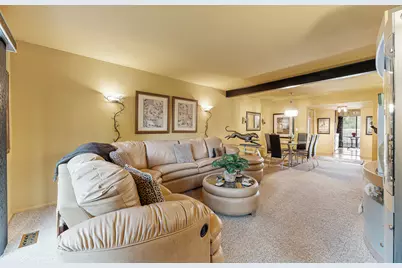 1721 Northfield Square #C, Northfield, IL 60093 - Photo 7