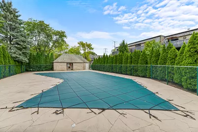 1721 Northfield Square #C, Northfield, IL 60093 - Photo 17