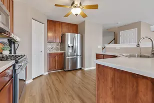 1780 Centennial Dr, Antioch, IL 60002 - Photo 11