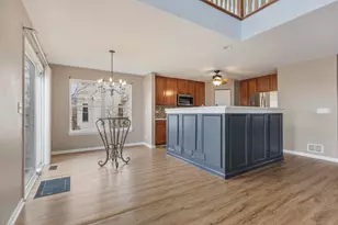 1780 Centennial Dr, Antioch, IL 60002 - Photo 9