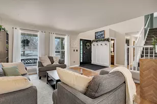 300 Wabena Ct, Minooka, IL 60447 - Photo 15