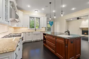 [Address not provided], Glenview, IL 60025 - Photo 9