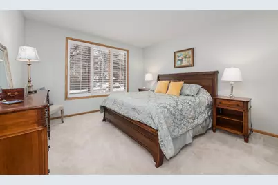 [Address not provided], Park Ridge, IL 60068 - Photo 13