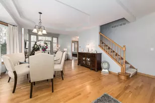 [Address not provided], Park Ridge, IL 60068 - Photo 5