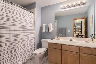 [Address not provided], Park Ridge, IL 60068 - Photo 21