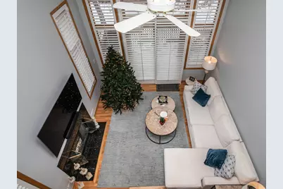 [Address not provided], Park Ridge, IL 60068 - Photo 19