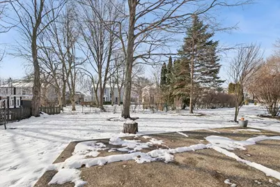 260 N Fiore Parkway, Vernon Hills, IL 60061 - Photo 17