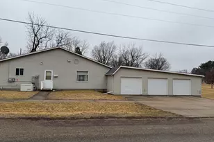 319 N 4th St, Neponset, IL 61345 - Photo 3