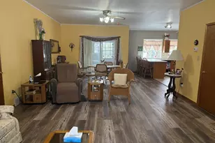 319 N 4th St, Neponset, IL 61345 - Photo 11