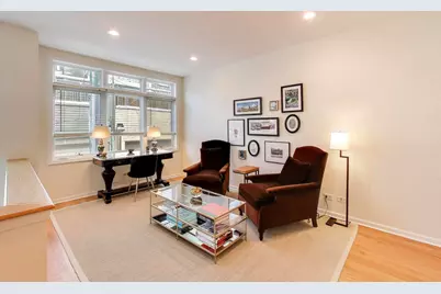 2737 N Janssen Avenue #B, Chicago, IL 60614 - Photo 19