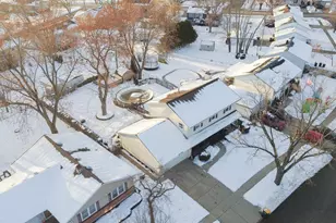 220 Dato Dr, Streamwood, IL 60107 - Photo 31