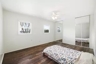 220 Dato Dr, Streamwood, IL 60107 - Photo 27