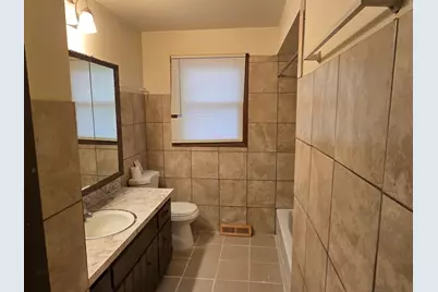 [Address not provided], Harvey, IL 60426 - Photo 19