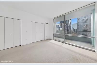 8 E Randolph Street #3007, Chicago, IL 60601 - Photo 9