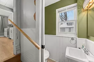 44 Monroe St, Elgin, IL 60123 - Photo 15