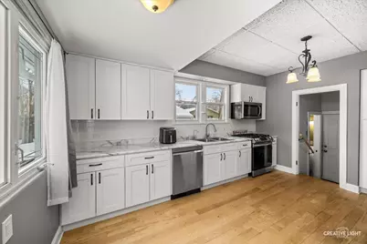 44 Monroe Street, Elgin, IL 60123 - Photo 11