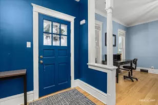 44 Monroe St, Elgin, IL 60123 - Photo 5