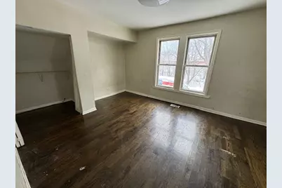 9238 S Dauphin Avenue, Chicago, IL 60619 - Photo 13