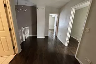 9238 S Dauphin Ave, Chicago, IL 60619 - Photo 11