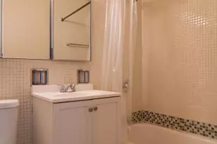 4800 S Chicago Beach Dr, Chicago, IL 60615 - Photo 11