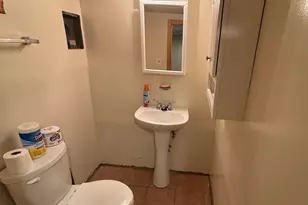 8936 S Oglesby Ave, Chicago, IL 60617 - Photo 11