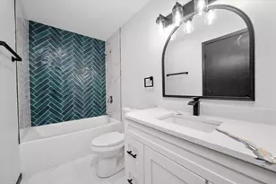 8040 Geneva St, Woodridge, IL 60517 - Photo 11