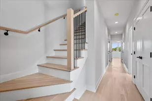 2435 N Clybourn Ave, Chicago, IL 60614 - Photo 17