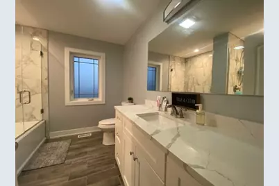 10030 Moody Avenue, Oak Lawn, IL 60453 - Photo 17