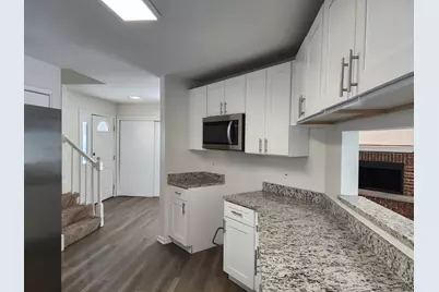 1105 Monroe Avenue, Wauconda, IL 60084 - Photo 9